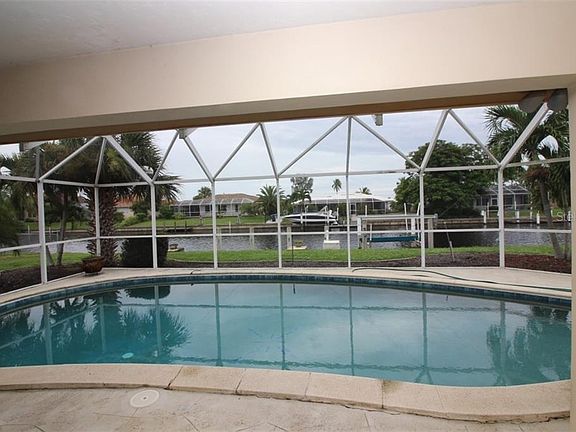 2nd image of 301 Sorrento Ct