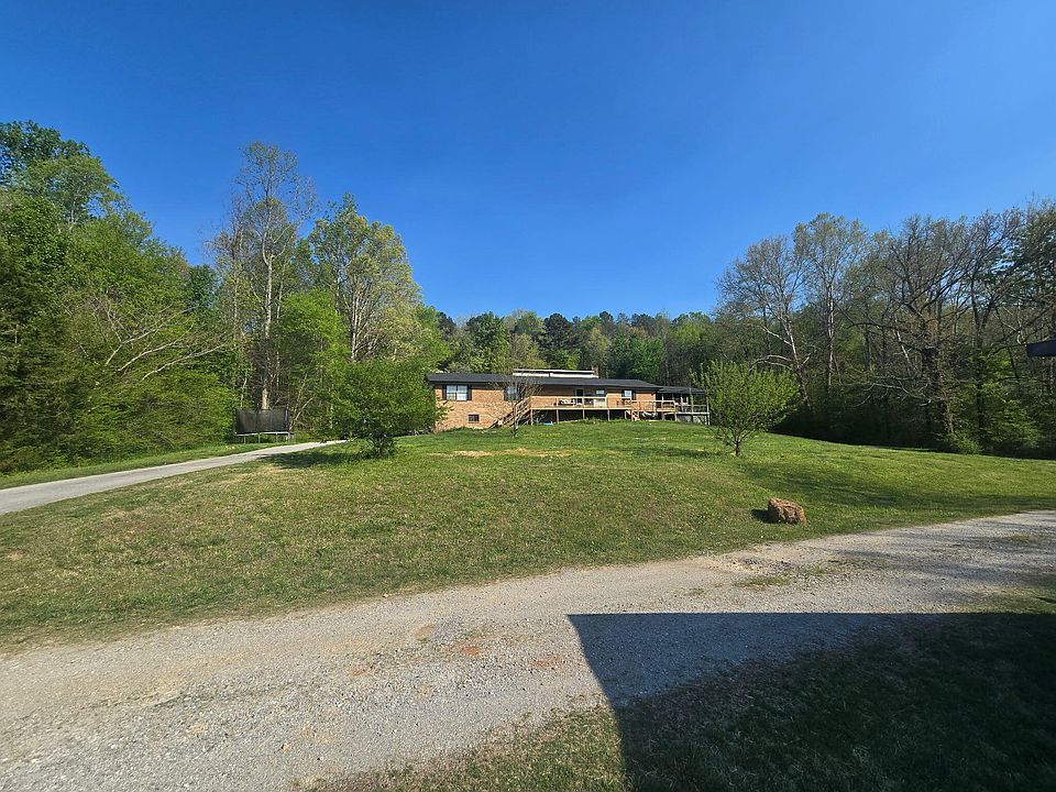 2nd image of 11124 Dolly Pond Rd