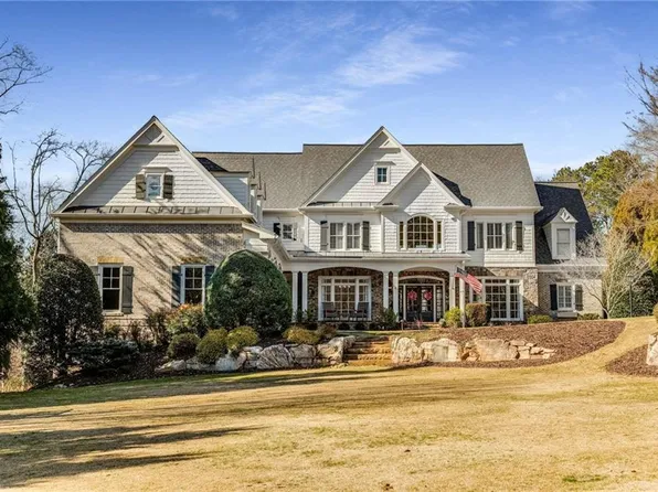 12710 Old Surrey Pl, Roswell, GA 30075