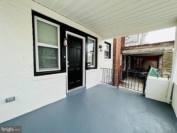 3rd image of 2026 W Spencer St