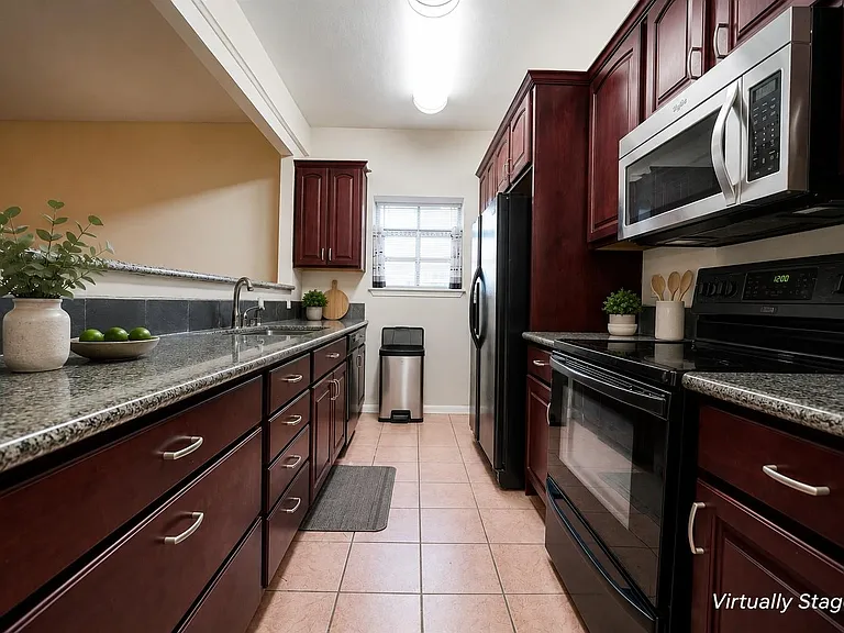 2816 Holly Hall St — Photo 4
