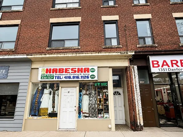1355 Danforth Ave #2, Toronto, ON M4J 1N1