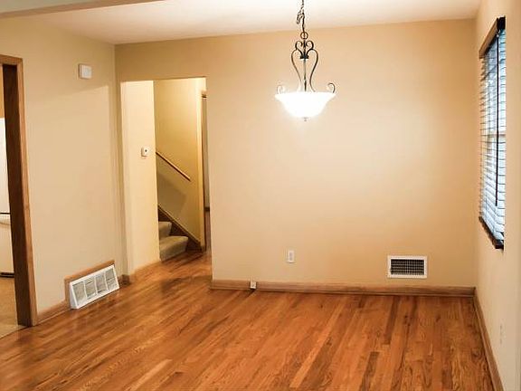 4th image of 1334 Ashland Ave