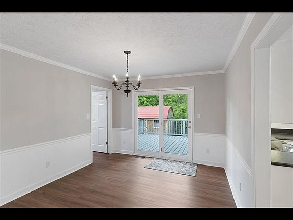 3rd image of 163 Oldham Dr