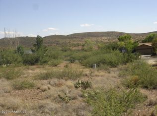 19979 E Prickly Pear Dr, Mayer, AZ 86333