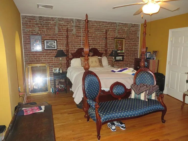 16 Washington St #302 — Photo 6