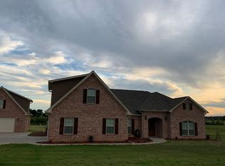 70 Starr Point Rd, Columbus, MS 39701