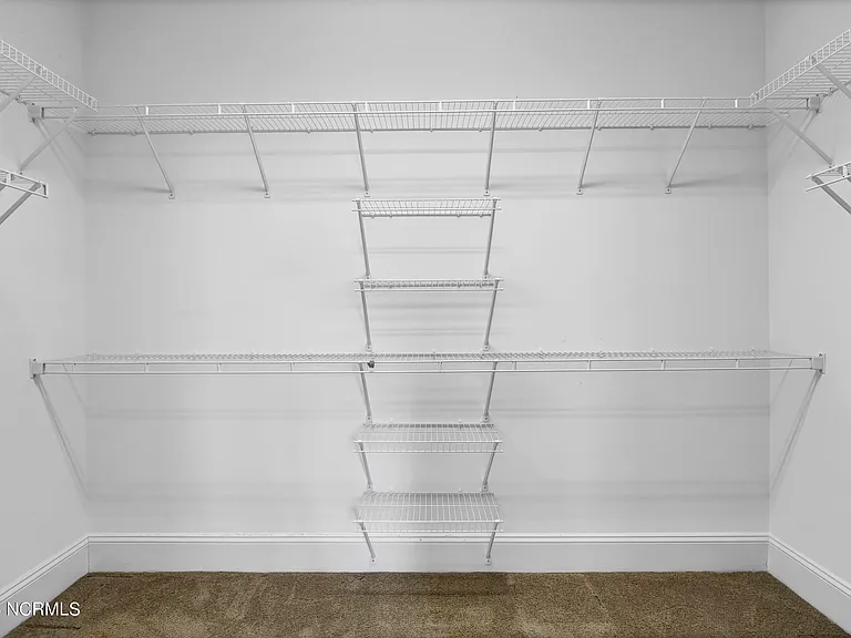 804 Ovates Ln — Photo 16