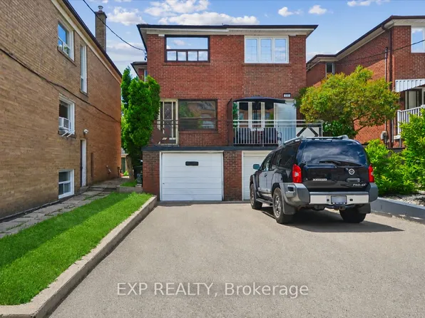 346 Westmount Ave, Toronto, ON M6E 3N2