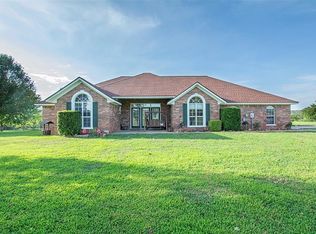 3204 Burnville Rd, Greenwood, AR 72936