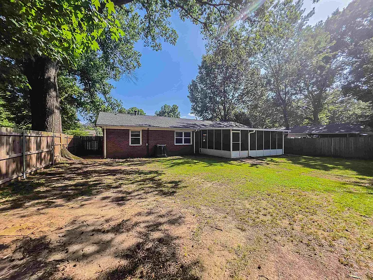 5226 Princeton Rd — Photo 21