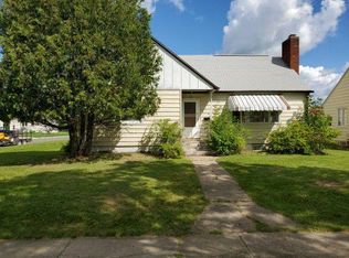 202 E 3rd Ave N, Aurora, MN 55705