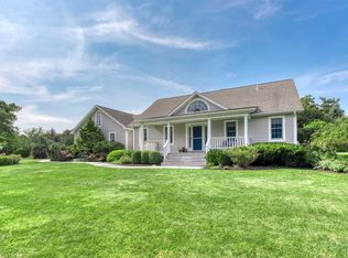 450 Fairway Dr, Cutchogue, NY 11935