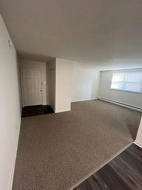 1 bed, 800 sqft, $1,400 — Photo 2