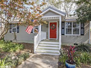 20300 Bishop Rd, Fairhope, AL 36532