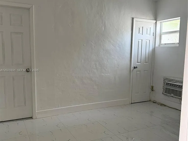 4871 W Flagler St #6 — Photo 2