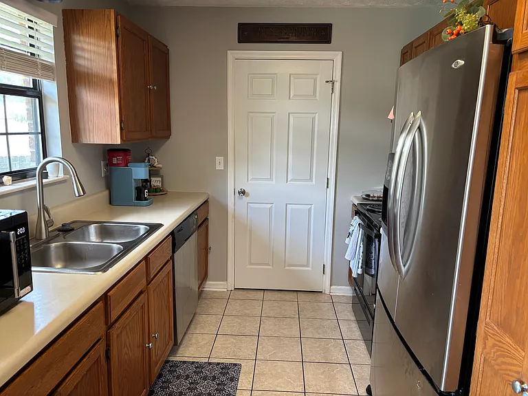 4818 Katia Ln — Photo 27