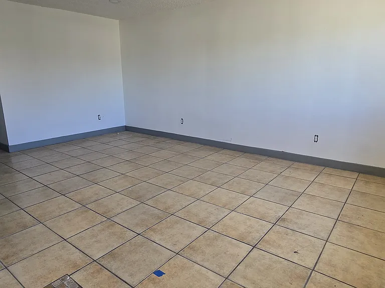 8130 N 33rd Dr #4 — Photo 11