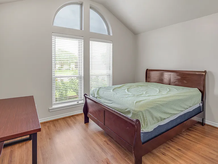 1209 Portsmouth Ct — Photo 19