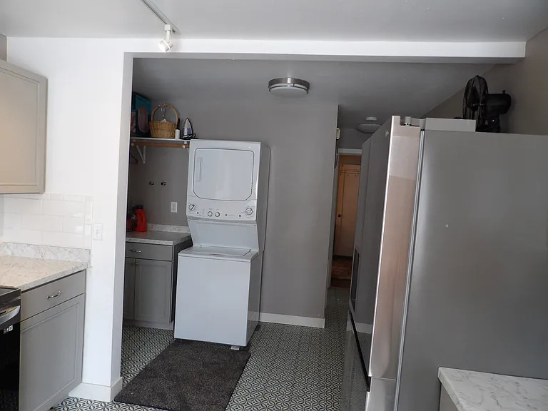 1042 W Gem Ave — Photo 19