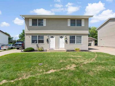 826-834 Page St, Iowa City, IA, 52240