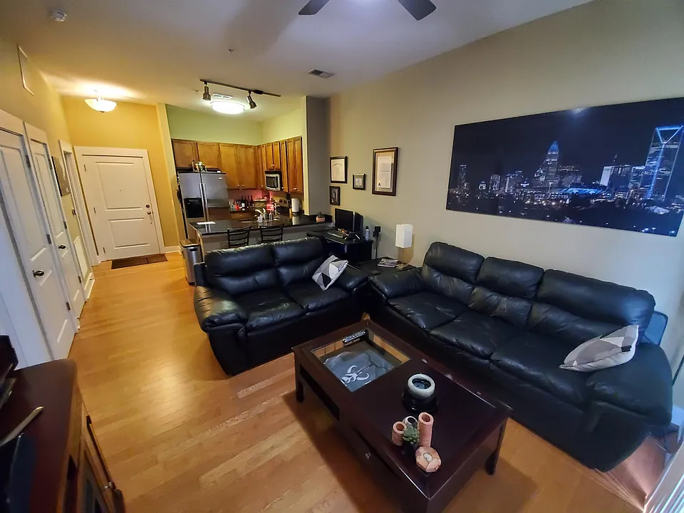 3255 Noda Blvd