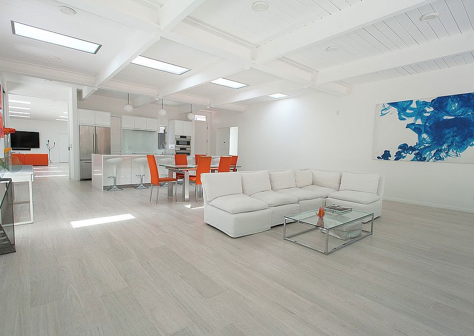 Thornwood Living Room 