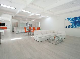 821 Thornwood Dr, Palo Alto, CA 94303