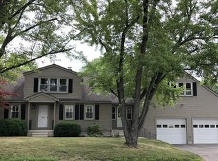 720 Lancaster St, Leominster, MA 01453