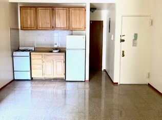 158 E 107th St #4R, New York, NY 10029