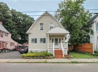 25 Baggott St, West Haven, CT 06516
