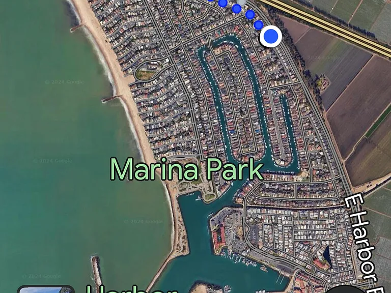 2701 Harbor Blvd #B — Photo 26