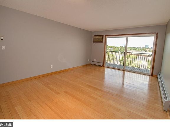 5th image of 1 W Lake St APT 409