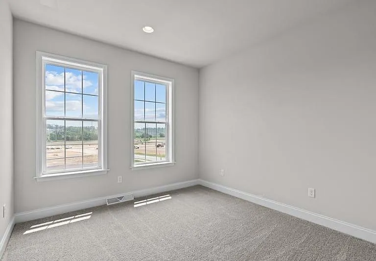 3225 Parade St — Photo 21