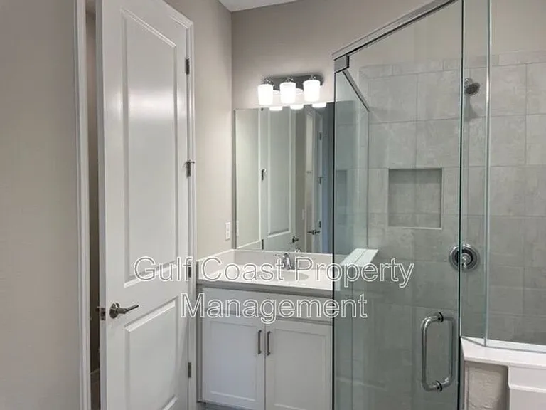 15352 Isla Palma Ln — Photo 16