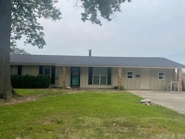 1820 Beumer St, Stuttgart, AR 72160