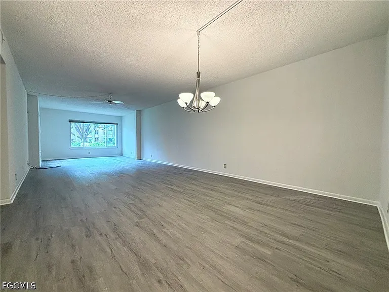 2264 Winkler Ave #107 — Photo 6