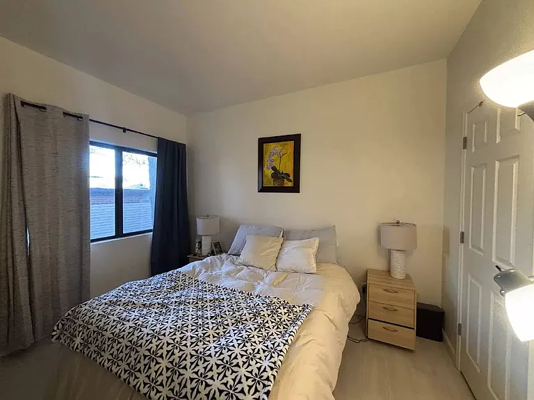 5750 N Camino Esplendora #222 — Photo 7