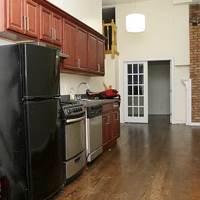 Rented by Nooklyn NYC LLC | media 27