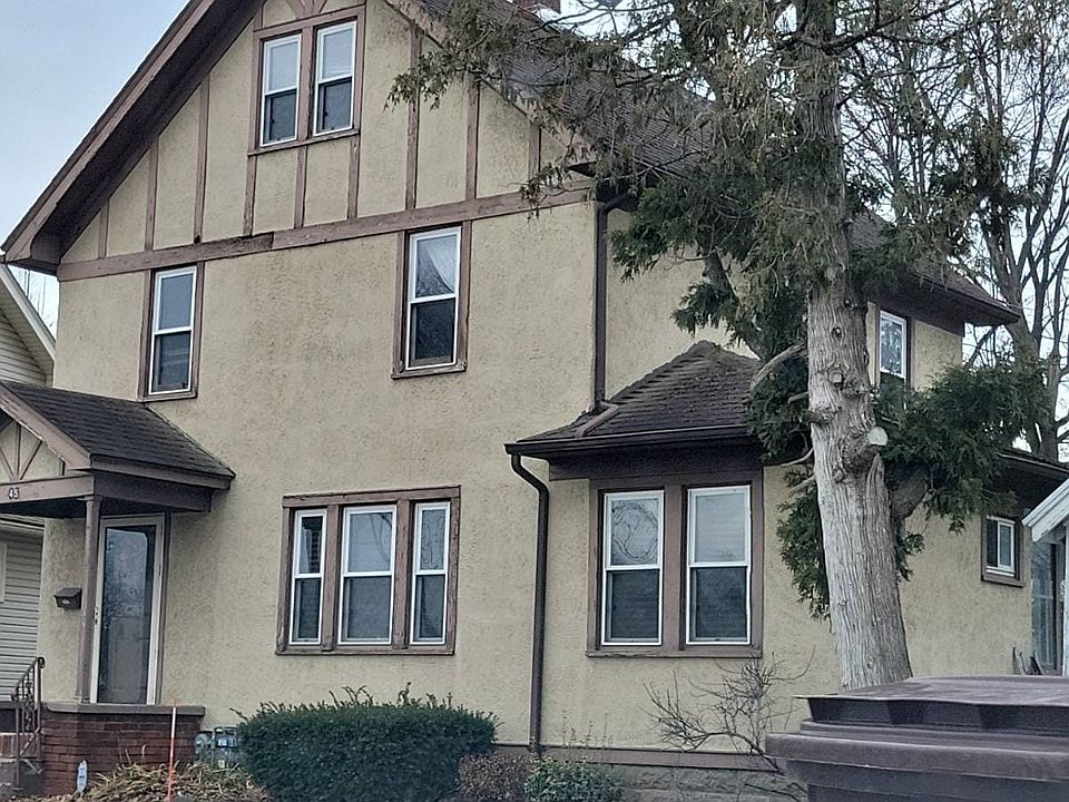 2nd image of 45 Beaumont Rd