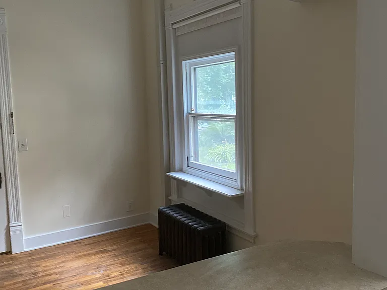 246 Charles Ave SE #1 — Photo 7