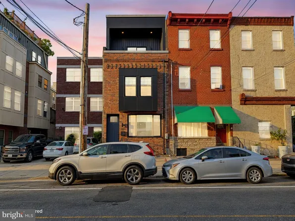 1027 Christian St, Philadelphia, PA 19147