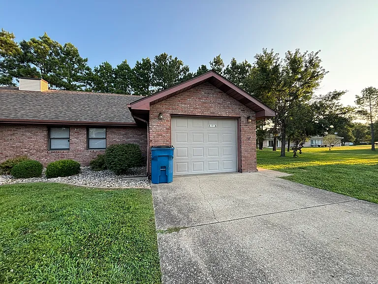 3202 Mark Twain Ave #A — Photo 4
