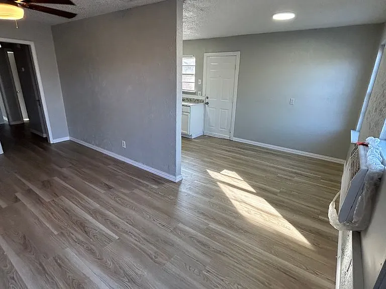 4126 Kernack St — Photo 10