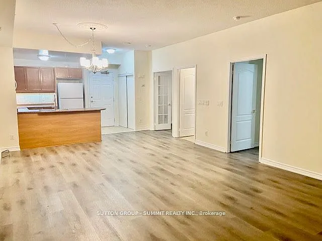 350 Princess Royal Dr #312 — Photo 5