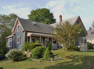 71 Vernon St, Rockland, MA 02370