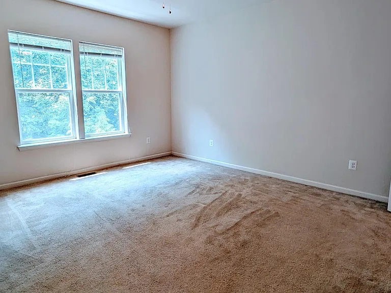 22404 Glenbow Way — Photo 15