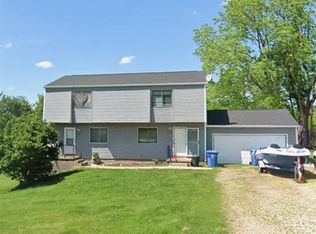 3605 N Sunnyfield Dr, Akron, OH 44321