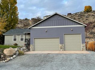 209 Stehekin Way, Chelan, WA 98816