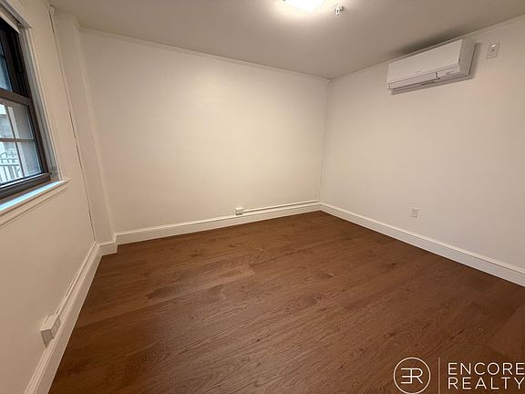 4th image of 1201 Massachusetts Ave #108